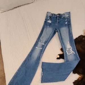 Flying Monkey hoghrise flare jeans